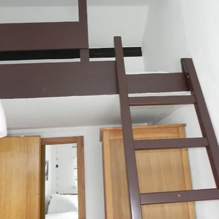Feriehus Freistehendes In 2-reihe Am By Interhome Grosswurden