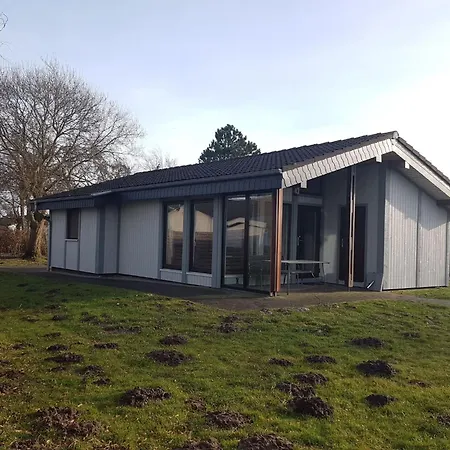 Feriehus Freistehendes In 2-reihe Am By Interhome