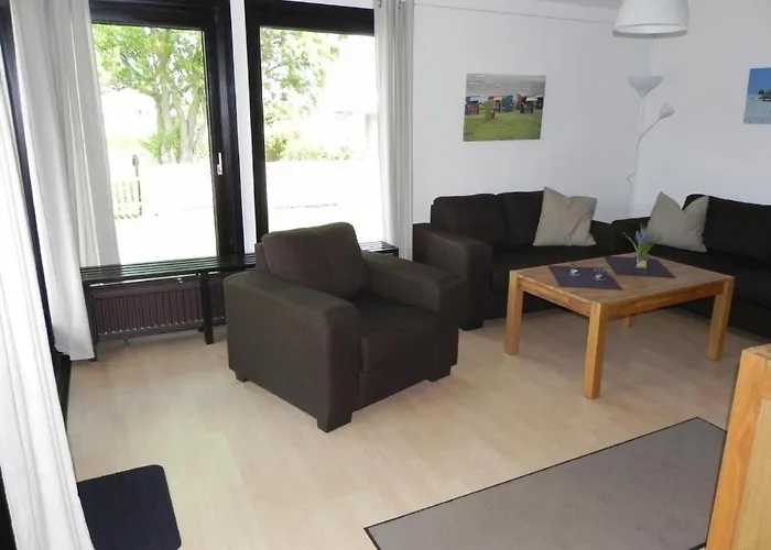 Freistehendes In 2-reihe Am By Interhome * Grosswurden