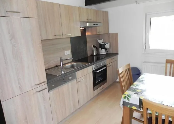 Freistehendes In 2-reihe Am By Interhome Prázdninový dům