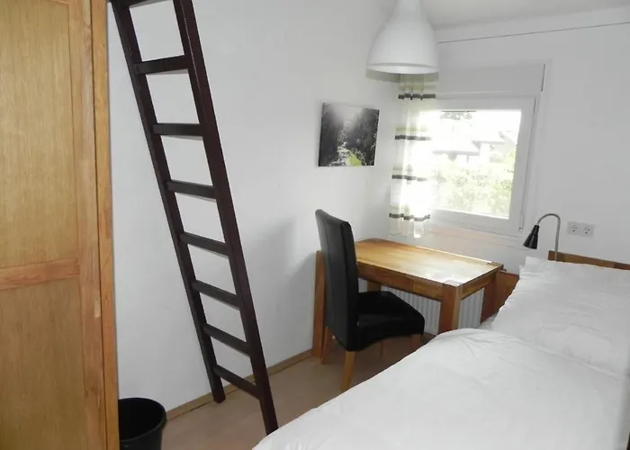 Freistehendes In 2-reihe Am By Interhome *